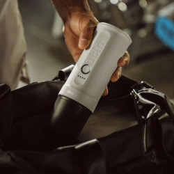 OutIn Nano 2 (Pearl white) - macchina per il caffè da viaggio
